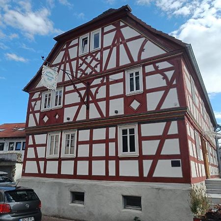 Apartments & Moeblierte Zimmer In Kahl Am Main, Kontaktloser Self Check-In, W-Lan, Schreibtisch, Duschbad, Kuechenzeile, Pkw-Plaetze Extérieur photo