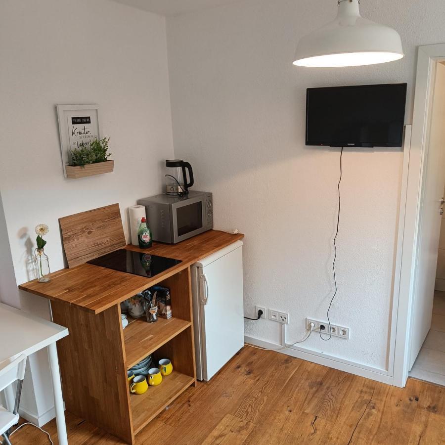 Apartments & Moeblierte Zimmer In Kahl Am Main, Kontaktloser Self Check-In, W-Lan, Schreibtisch, Duschbad, Kuechenzeile, Pkw-Plaetze Extérieur photo