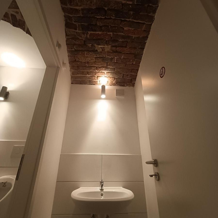 Apartments & Moeblierte Zimmer In Kahl Am Main, Kontaktloser Self Check-In, W-Lan, Schreibtisch, Duschbad, Kuechenzeile, Pkw-Plaetze Extérieur photo