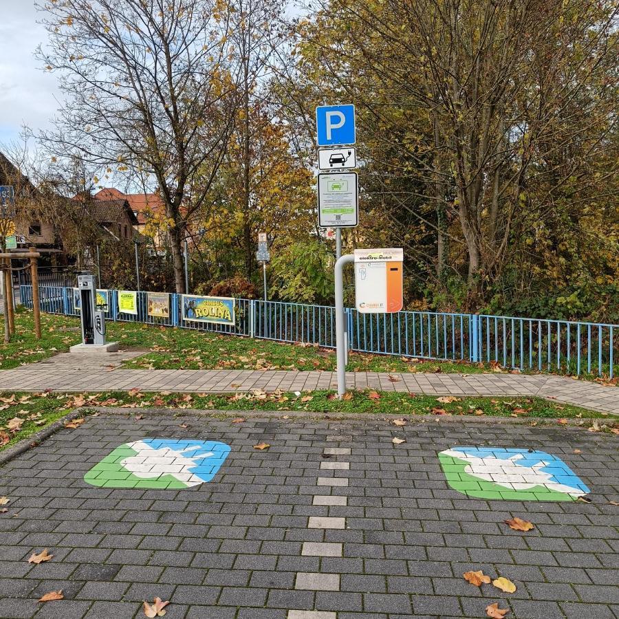 Apartments & Moeblierte Zimmer In Kahl Am Main, Kontaktloser Self Check-In, W-Lan, Schreibtisch, Duschbad, Kuechenzeile, Pkw-Plaetze Extérieur photo
